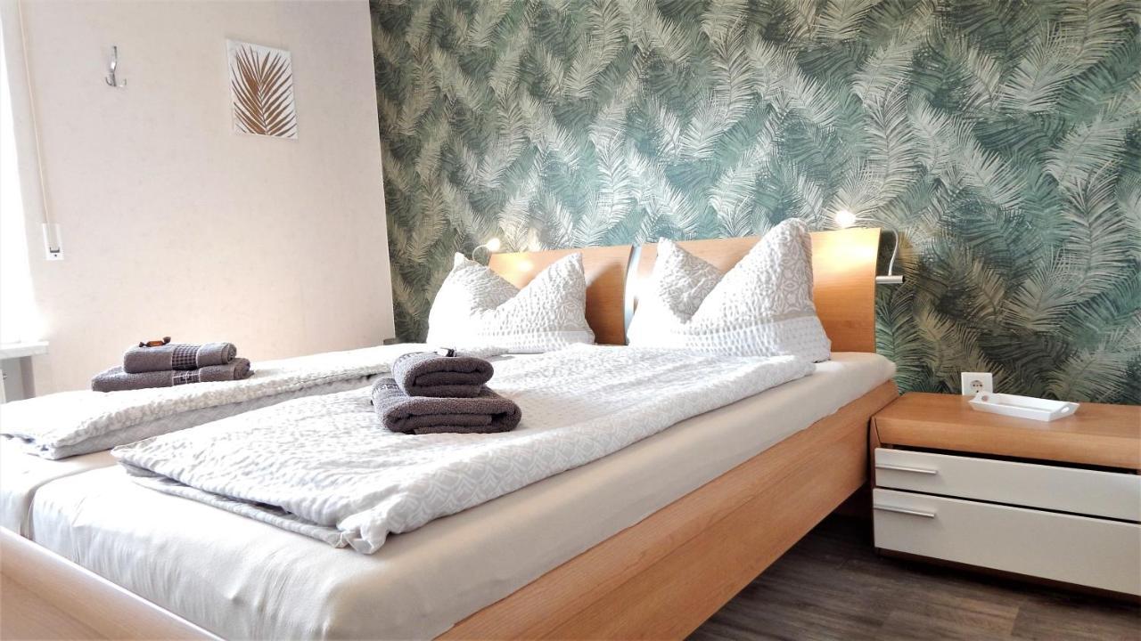 Seeblick-Ferienwohnung Im "Ferienhaus Agger-Blick" Mit Traumhafter Sonnen-Terrasse, Sauna, E-Kamin & Kajak Gummersbach Buitenkant foto